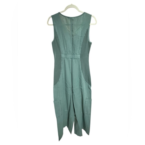 XCVI Clothing Women's Green Jumpsuit Wide Leg Size M Cropped NWT - Picture 2 of 2